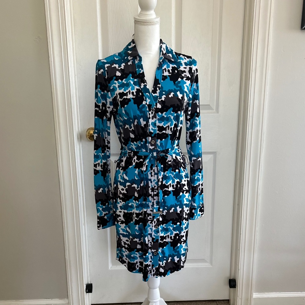 Michael Koss Blue and Black Long sleeve shirt dress